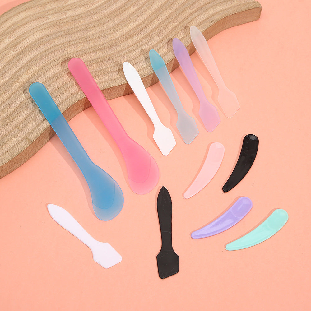 DIY Face Mask Mixing Spatulas
